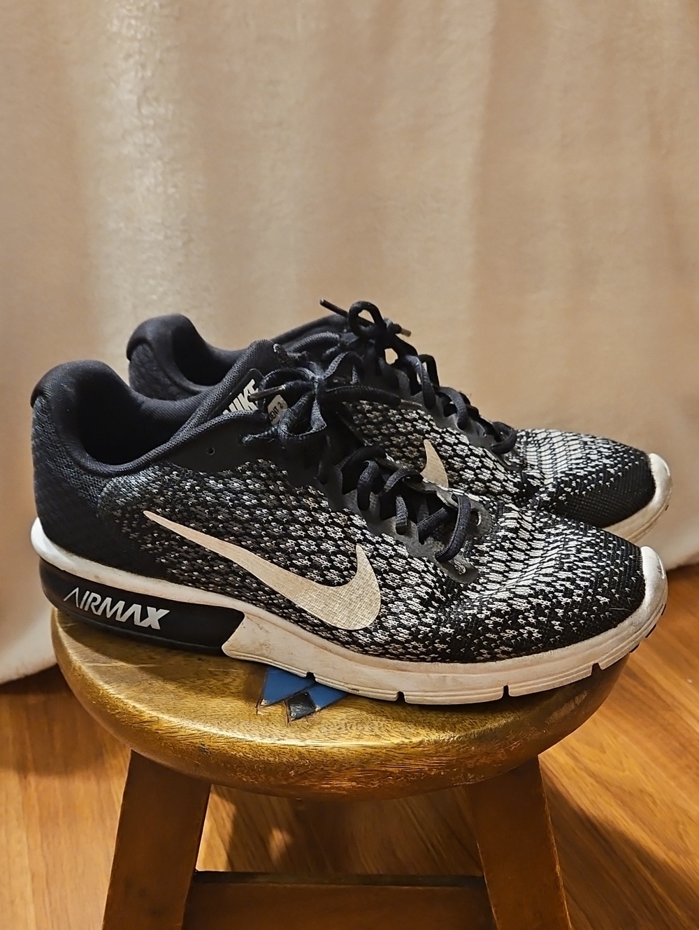 Nike Air Max Sequent 2 Shoes Size 10